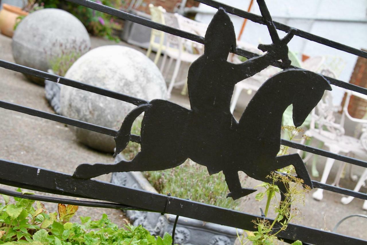 Chequers Inn Battle Dış mekan fotoğraf